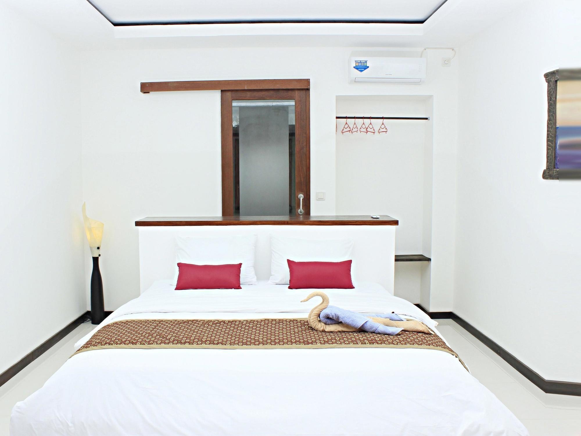 Hotel Zamburger Lombok - Previously Alam Mimpi Hotel Mangsit Εξωτερικό φωτογραφία