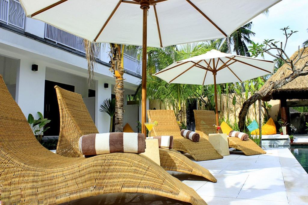 Hotel Zamburger Lombok - Previously Alam Mimpi Hotel Mangsit Εξωτερικό φωτογραφία