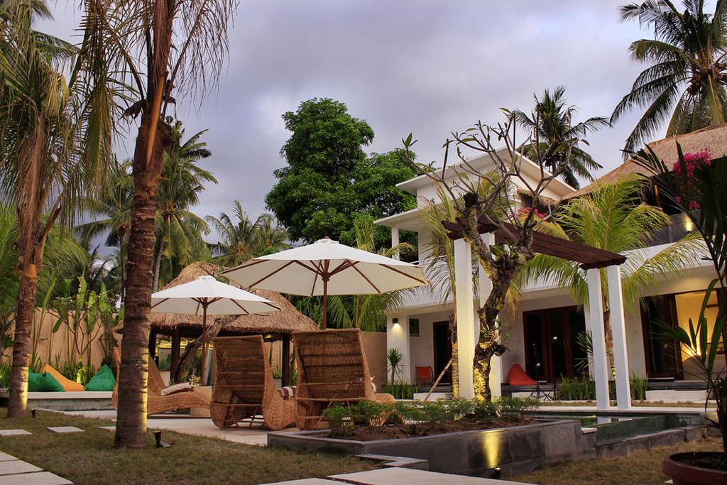 Hotel Zamburger Lombok - Previously Alam Mimpi Hotel Mangsit Εξωτερικό φωτογραφία