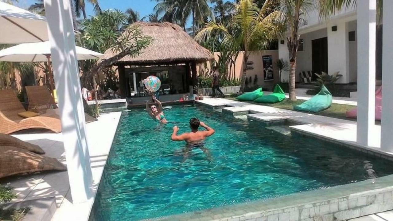 Hotel Zamburger Lombok - Previously Alam Mimpi Hotel Mangsit Εξωτερικό φωτογραφία
